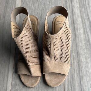 New Sonoma Women's Taupe Hostel Slingback Ankle Boots Size 10